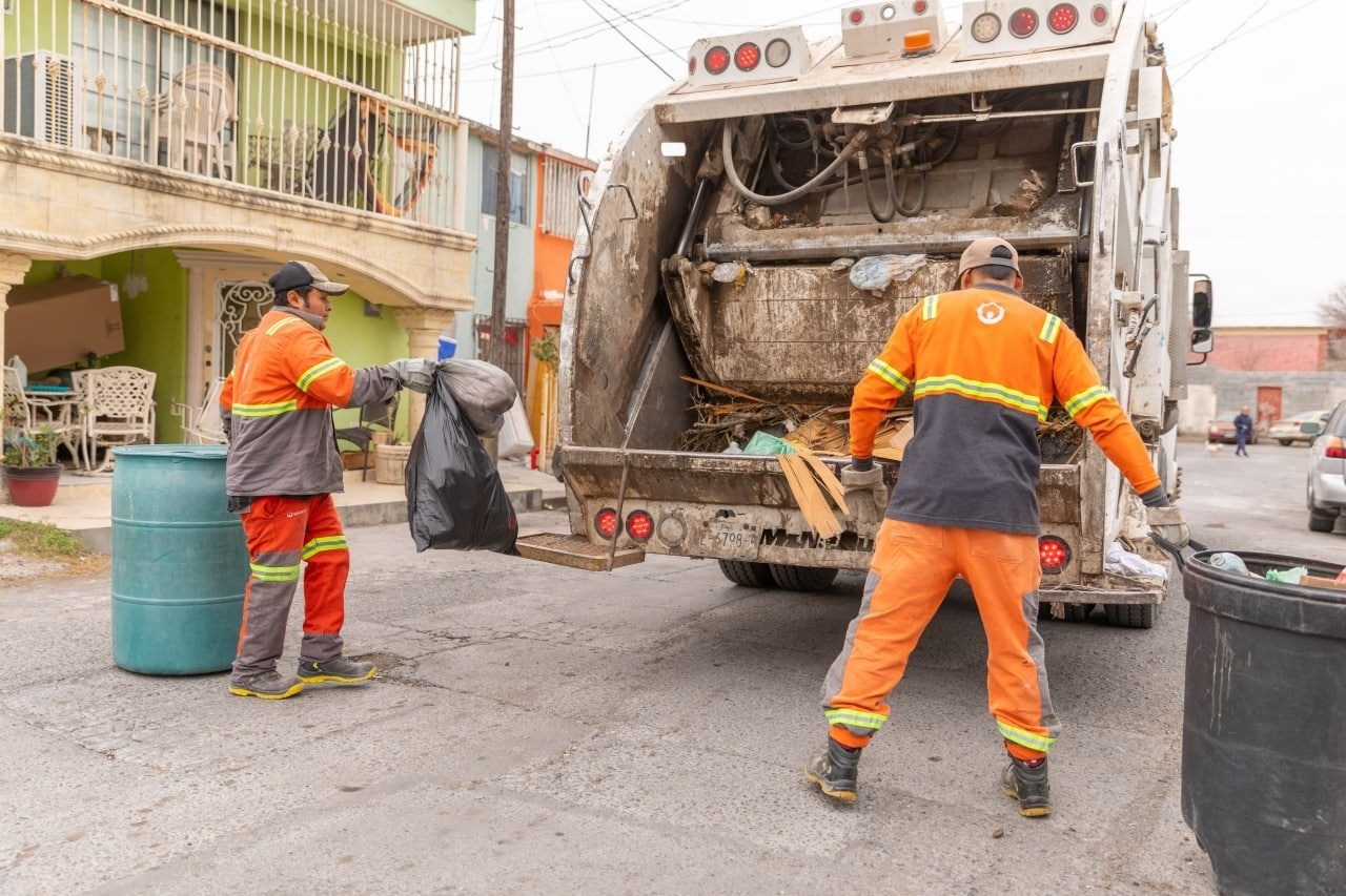 Camiones de basura retoman rutas habituales en la Ciudad - LM News